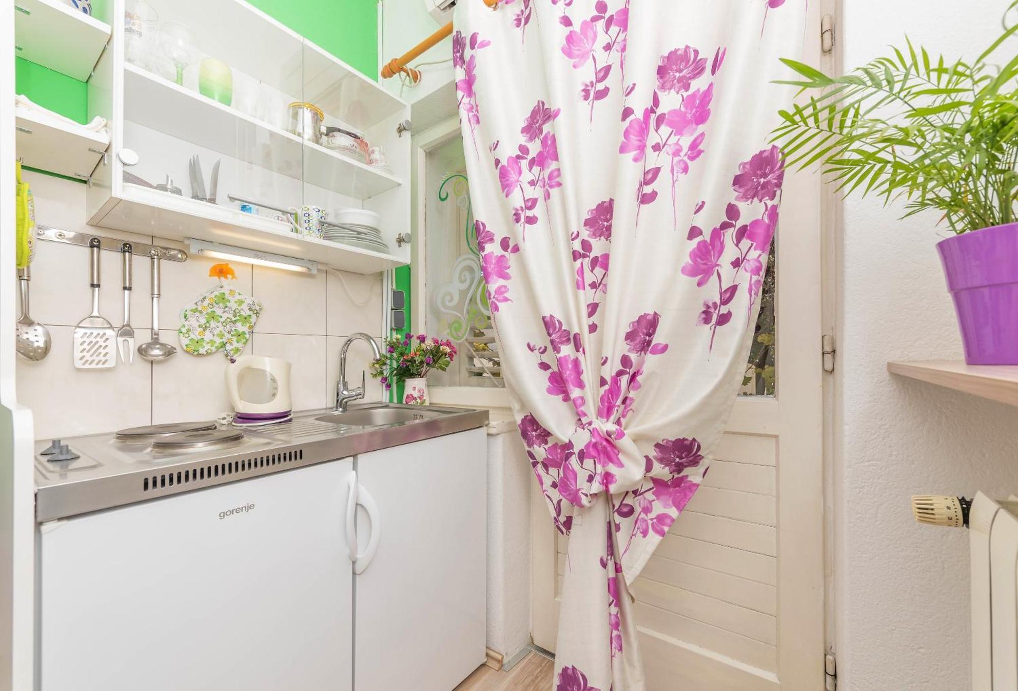 Apartments Luce Baška Voda Pokoj fotografie